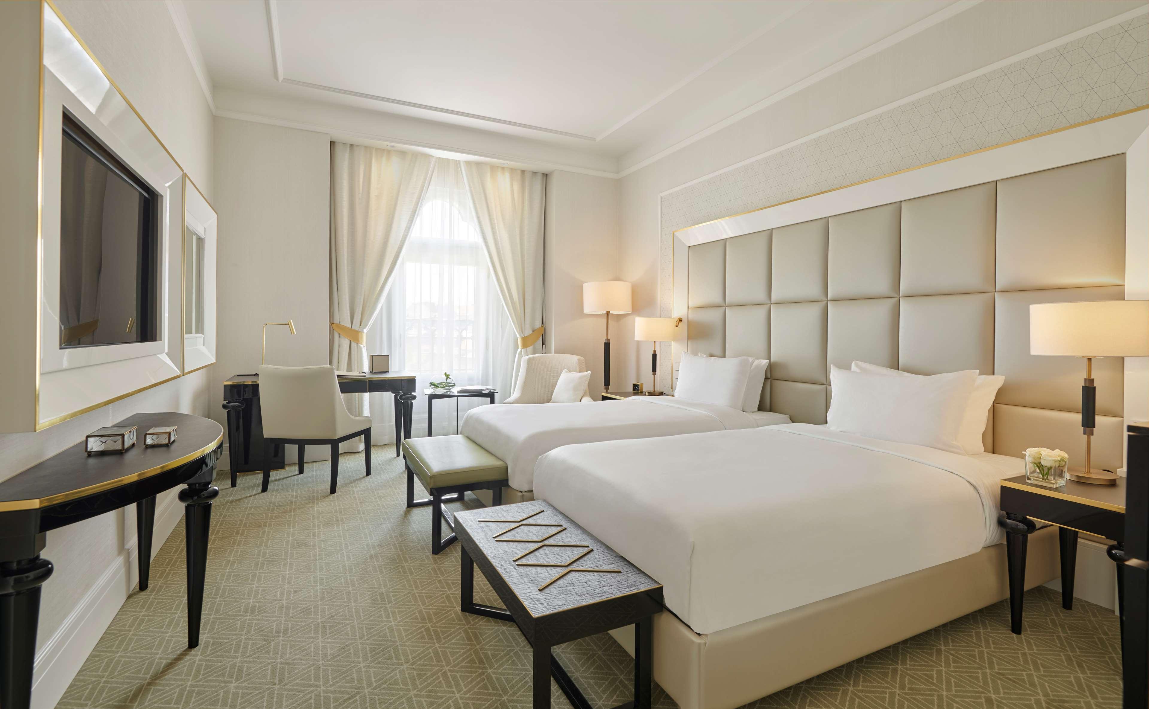 Parisi Udvar Budapest, Part Of Hyatt Hotel 5*